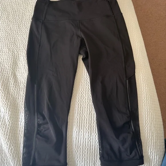 Lululemon Capri Leggings 6 black - Picture 1 of 5